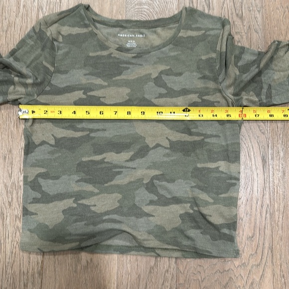 American Eagle Shirt Womens Small Green Camo Crop Top Casual Long-Sleeve… - Picture 4 of 7